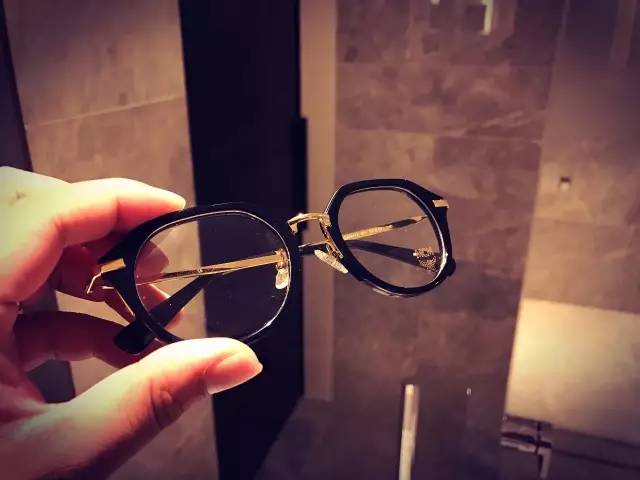 井柏然同款眼镜框,一日一物合集