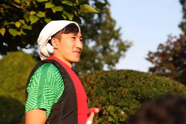 海外拉练日记(二):自制皮划艇大赛high翻全队附海量图集