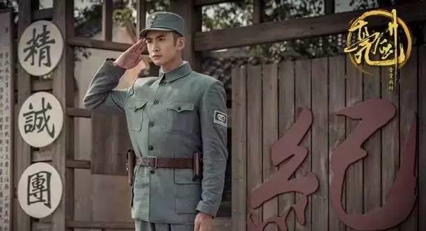 杨幂迷弟张云龙,张云龙说杨幂不是他老板什么综艺