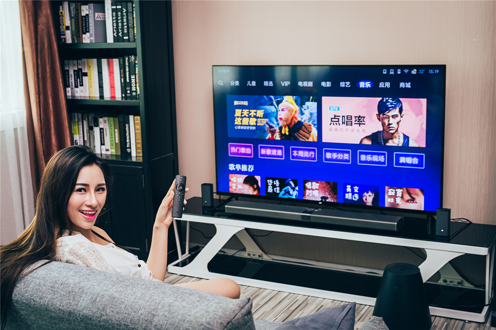 小米电视465寸全面屏旗舰版,小米电视4a