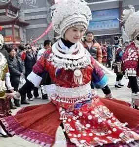 凯里黄平苗族服饰穿戴,凯里苗族服饰大全