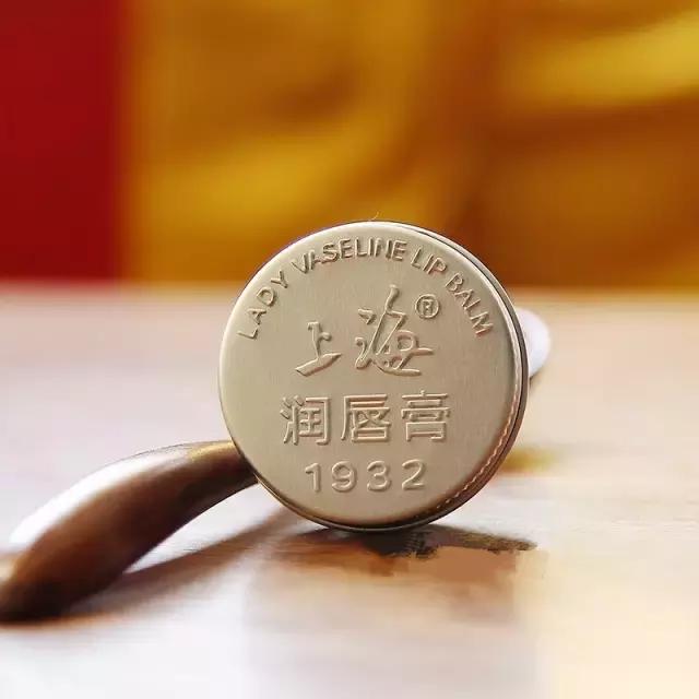 别看不起这些国货护肤品好嘛？它们在国外都被抢疯了！