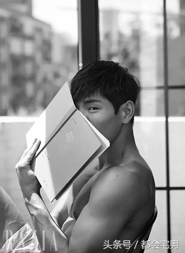 功夫小子帅气登场,功夫小子变身