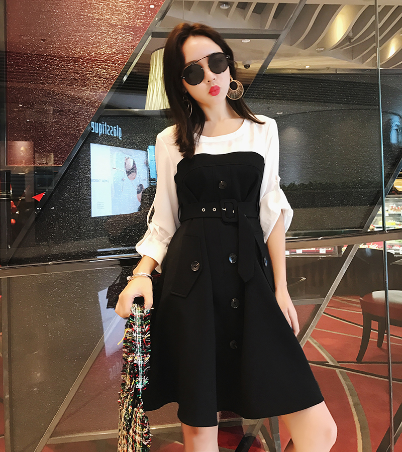 女士秋天连衣裙30-40岁,秋天必买的4款连衣裙时髦又好看