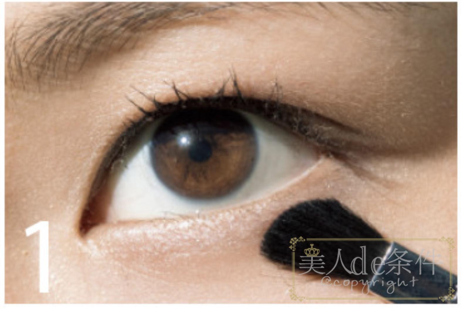 内双肿眼泡怎么不贴双眼皮画眼妆,一个单眼皮一个双眼皮怎么化眼妆