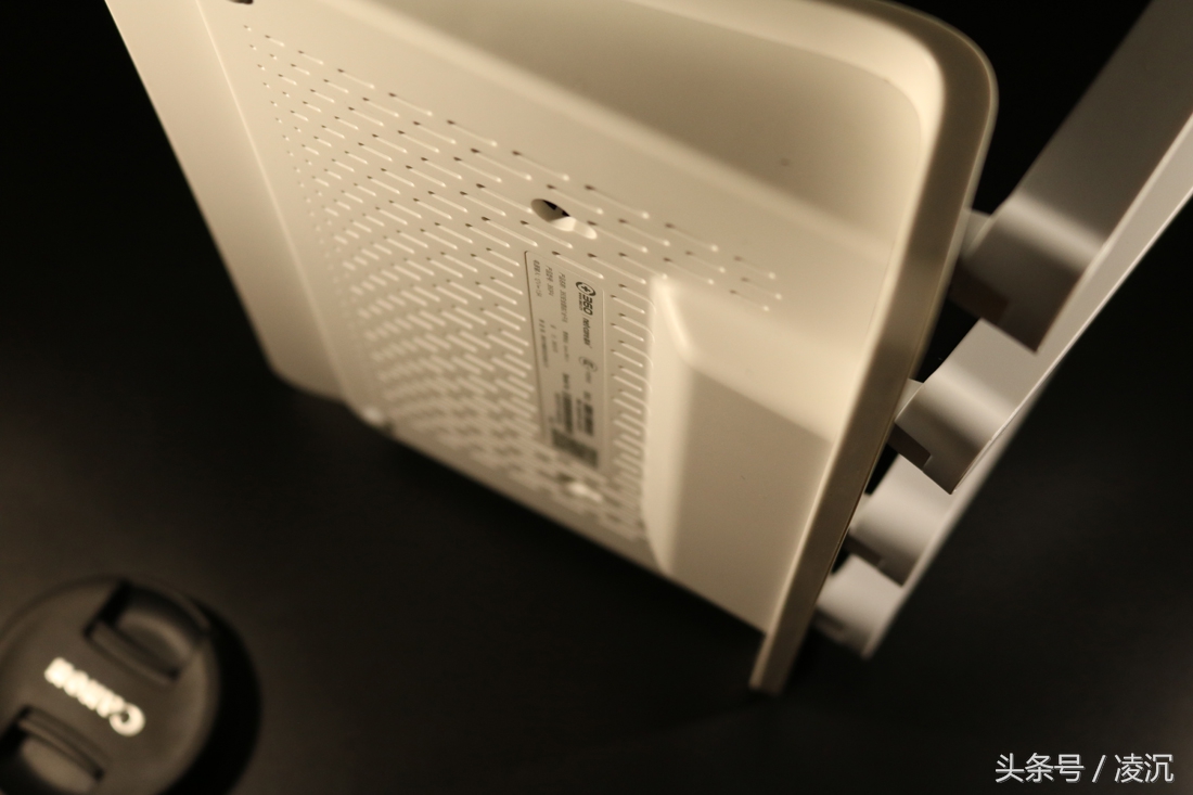 颜值和性能都好的路由器,颜值与实力路由器