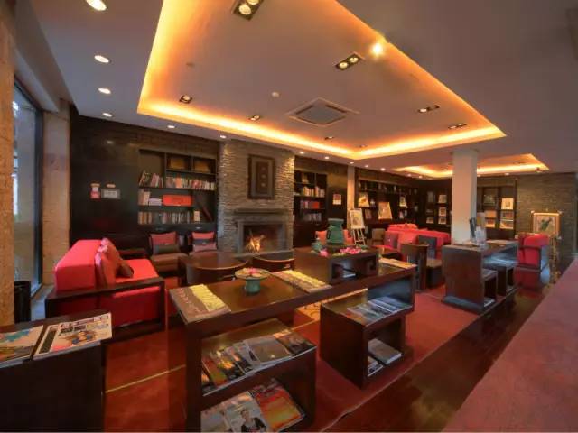 玉龙雪山下奢华民宿,丽江悦榕庄三卧