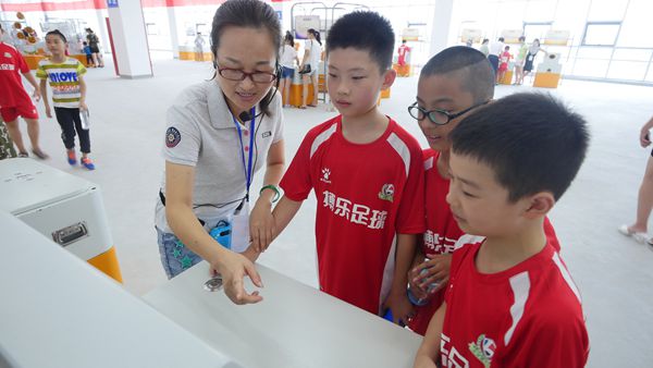 澶箹娴佸姩绉戞妧棣嗗湪鍝噷,澶箹瓒崇悆灏忓皢