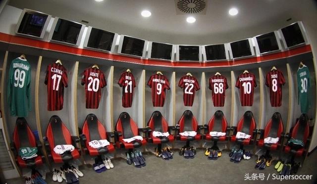 ac米兰新队歌,ac米兰队歌震撼现场版