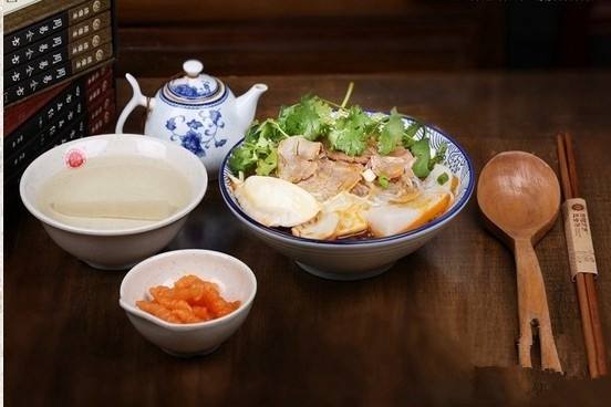 舌尖上的美味之十堰郧阳三合汤，来大十堰必吃的美味之一哦！