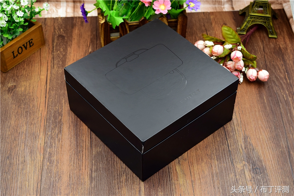 如何将手机hud投屏到汽车,全语音导航控制