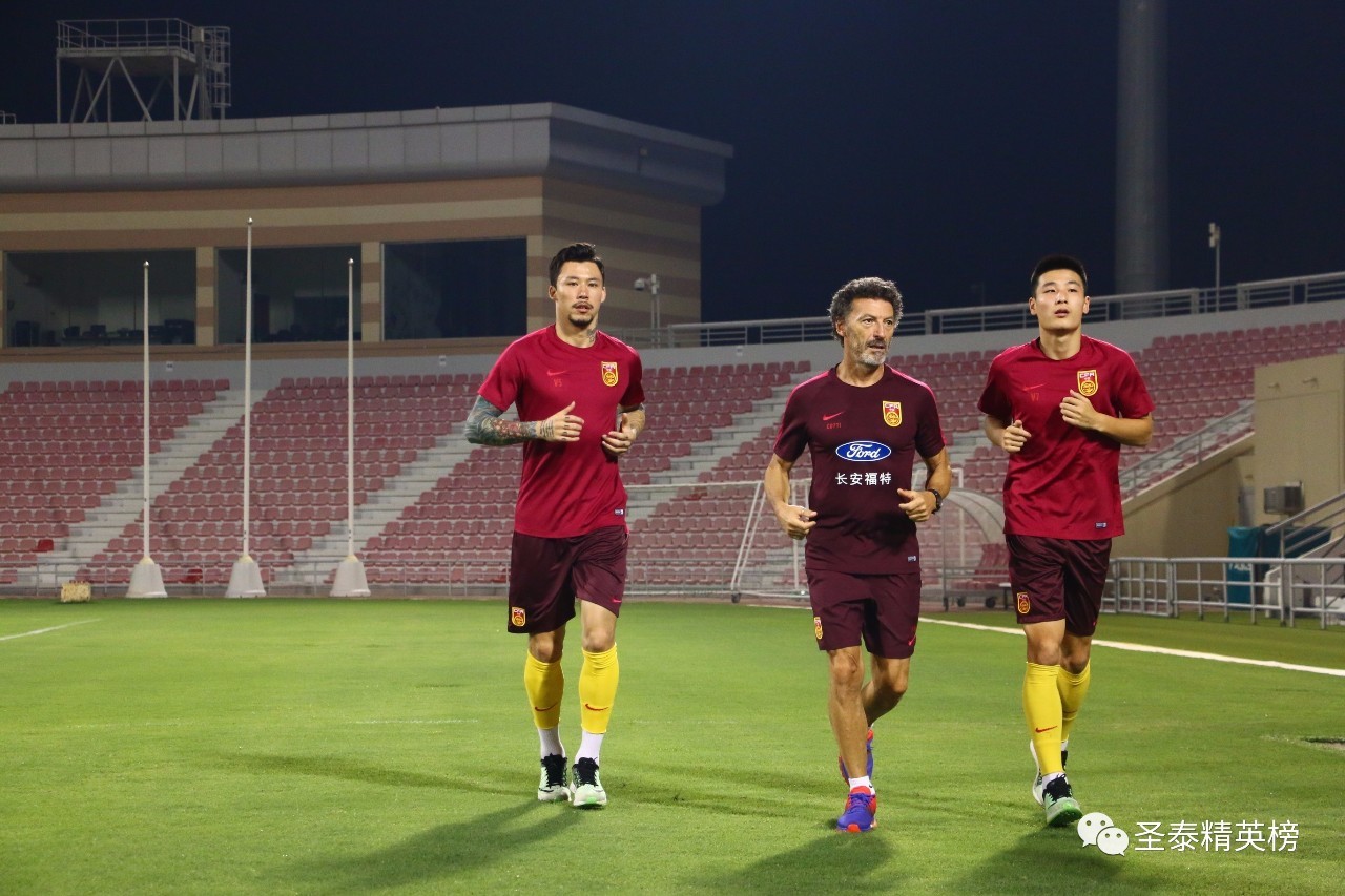 媒体热议国足出线,国足出线引热议