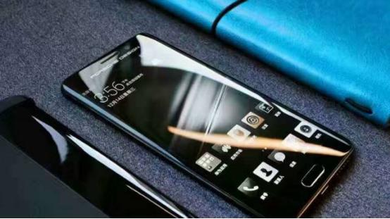 华为最好看的一款机型,华为最漂亮最便宜的手机