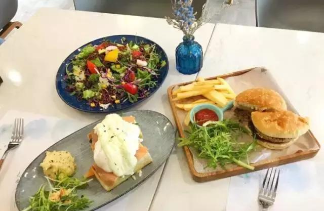 2019年吃货来武汉必吃的美食 (2020武汉吃货必备的20个美食常识)