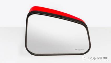 迷你小肩包,现在还流行小皮包包吗