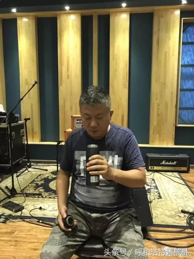 身为呼和浩特人的我，已准备好了秋裤！这竟暴露了“中年危机”？