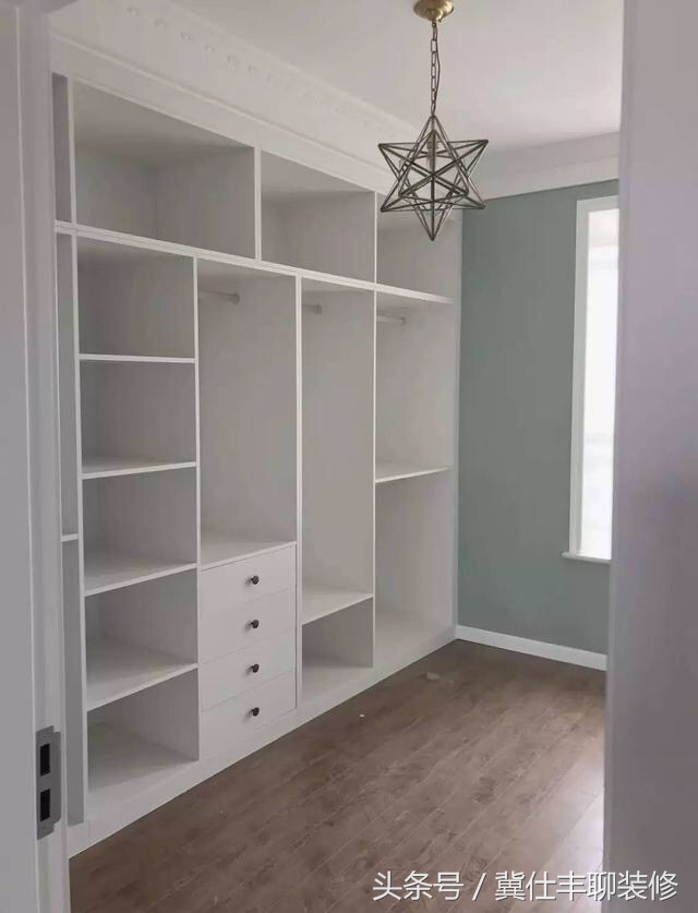 2020衣柜构造样板图,2023最新款定制衣柜效果图