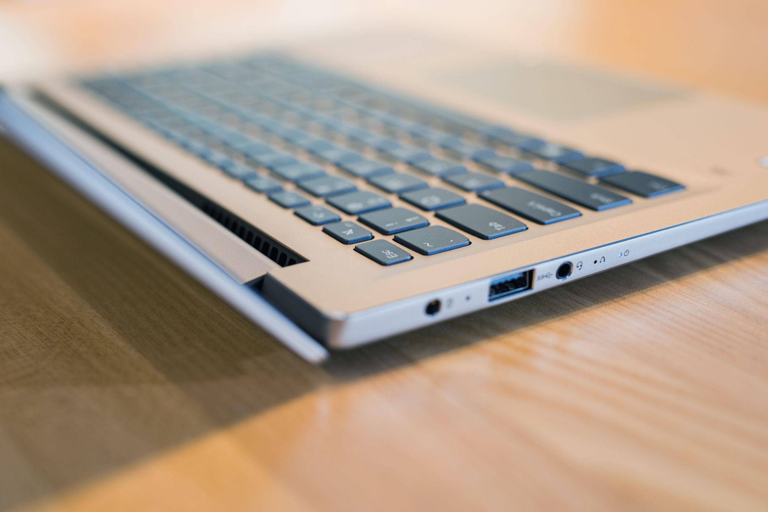 轻薄笔记本小新pro,联想小新air14pro2.8k轻薄本