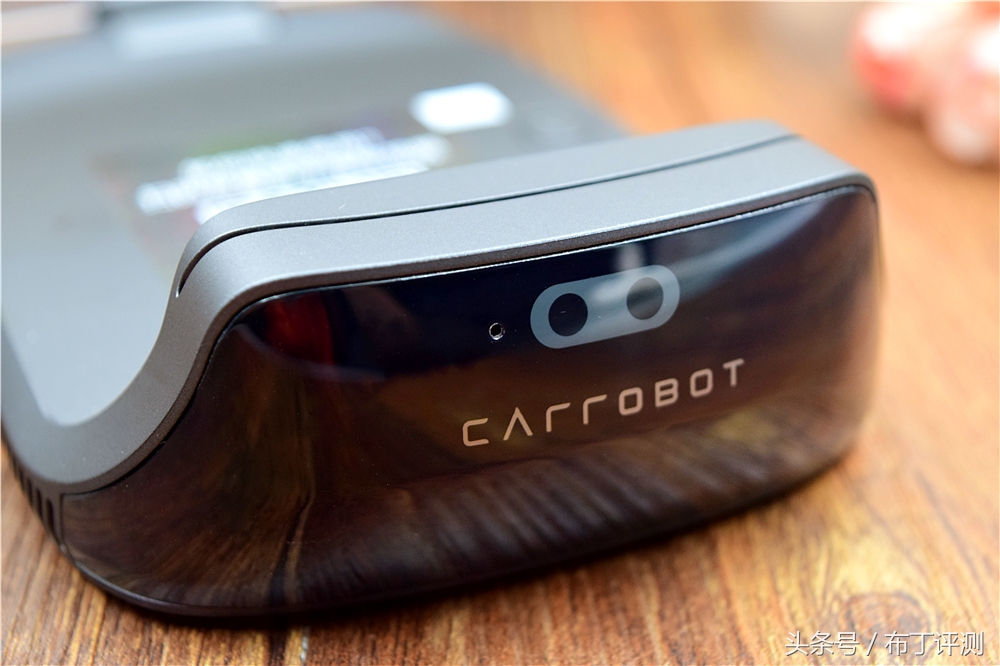 如何将手机hud投屏到汽车,全语音导航控制