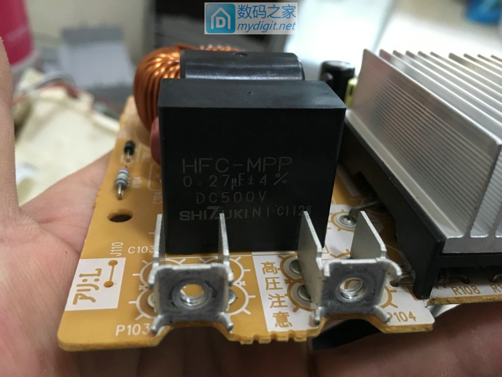 日本电饭煲拆解上盖,日本本土三菱电饭煲上盖拆解视频