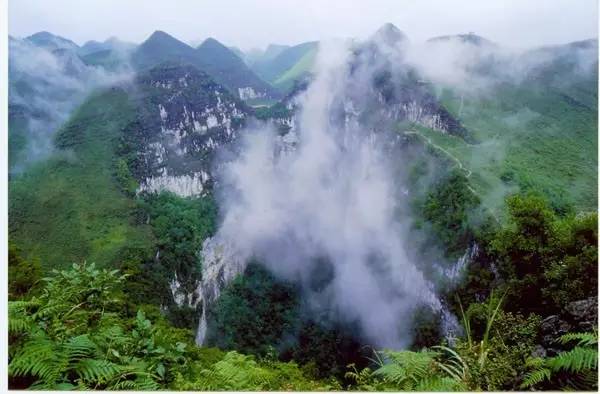 带着老伴穷游,60大叔自驾房车带老伴环游中国