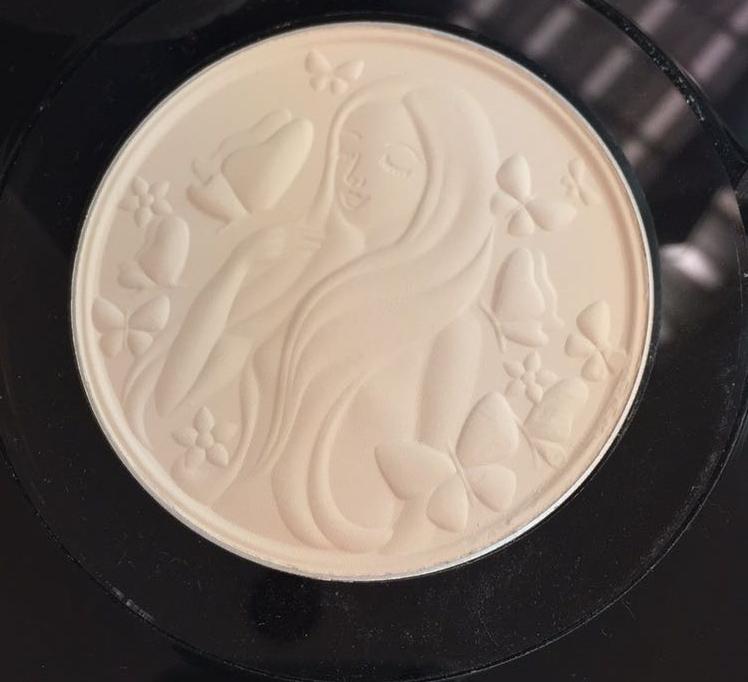 黛珂2022新年限定蜜粉饼,黛珂aq蜜粉色号推荐