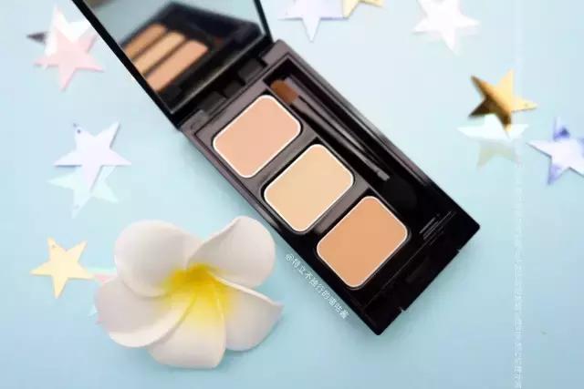 化妆很重要后期p图很重要,化妆和p图总要会一招