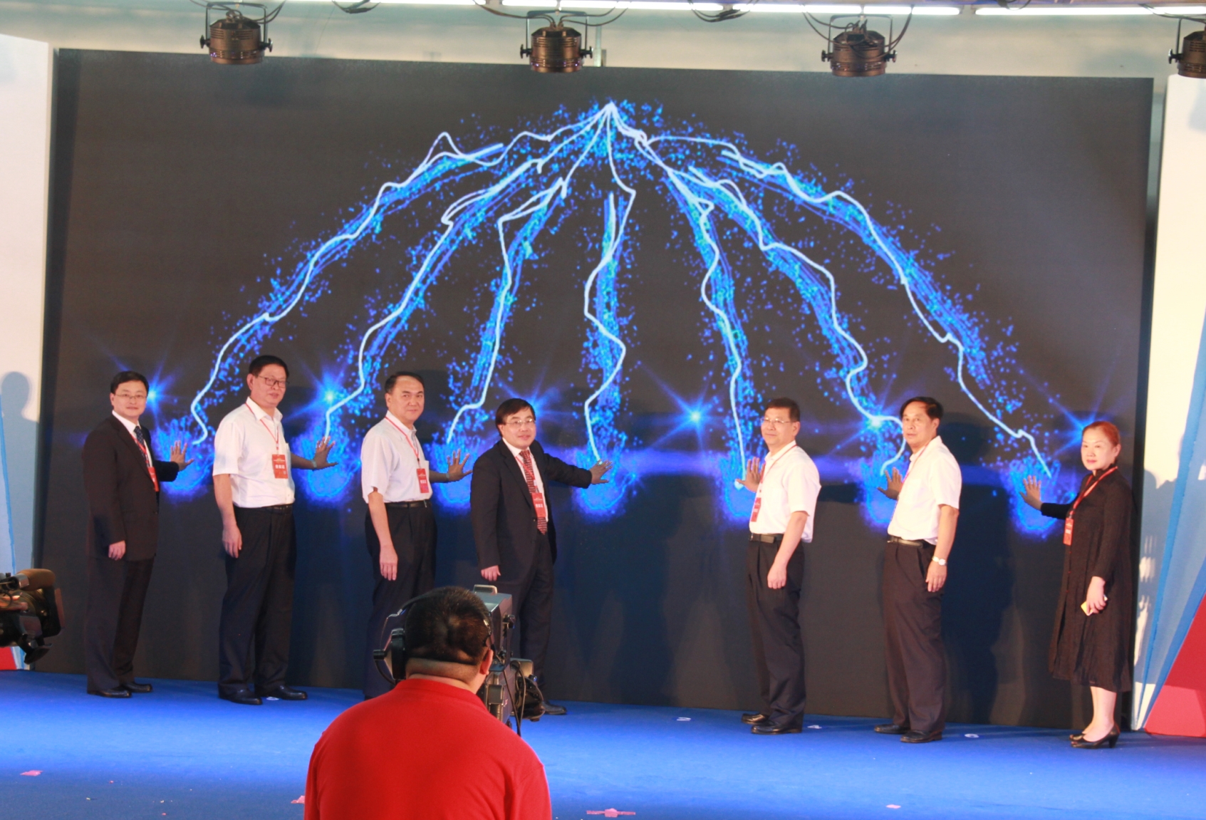 第17届淄博陶博会：海峡两岸（淄博）陶琉文创作品交流展精彩呈现