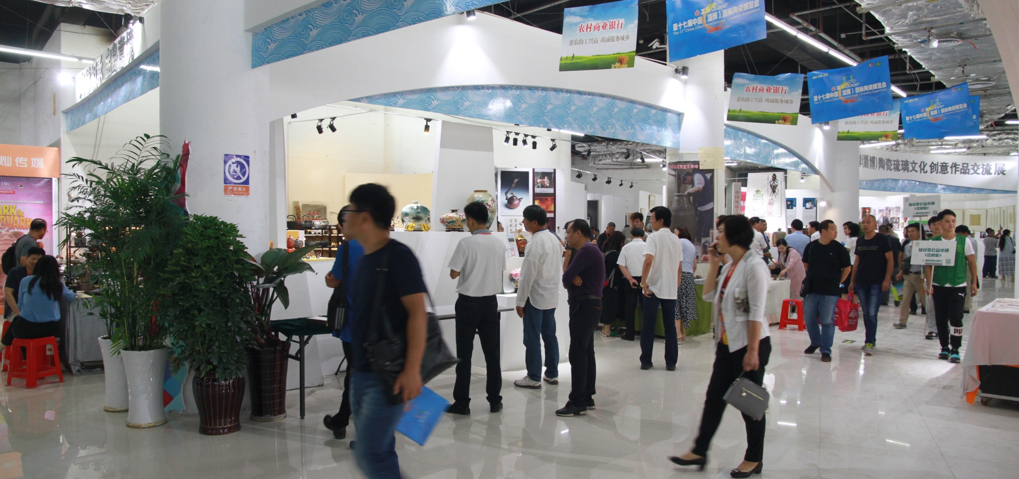 第17届淄博陶博会：海峡两岸（淄博）陶琉文创作品交流展精彩呈现