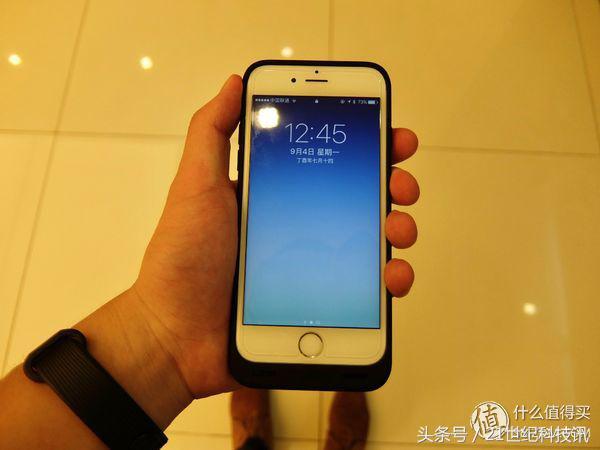 再也不想携带移动电源,又想iPhone电力满满?你可以这样做