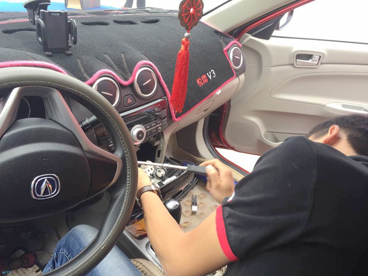 音响这样改更好听：长安悦翔V3音响改装凯笛D2S！昆明雄鹰汽车