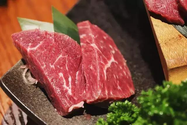 伊势丹楼下烤肉,伊势丹一楼店铺