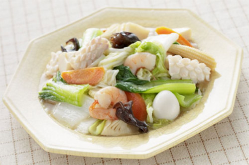 头发里的白色颗粒是脂溢性脱发吗,头痒抠出的黄泥是什么