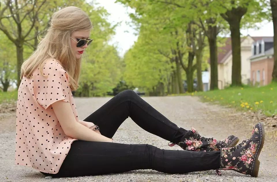 你见过不会过时的马丁靴,经典不过时不土的马丁靴