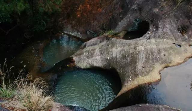 澶╀笅璞℃妫嬪瓙,澶╀笅璞℃妫嬭氨澶у叏