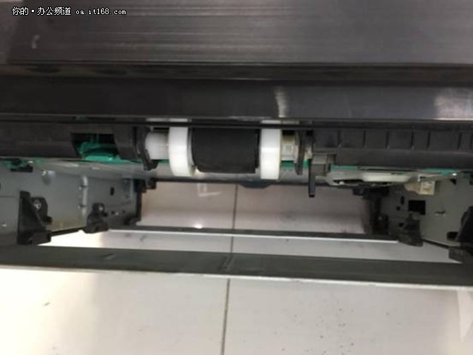 惠普4625打印机老卡纸怎么解决,惠普pro400m425dn卡纸是什么原因