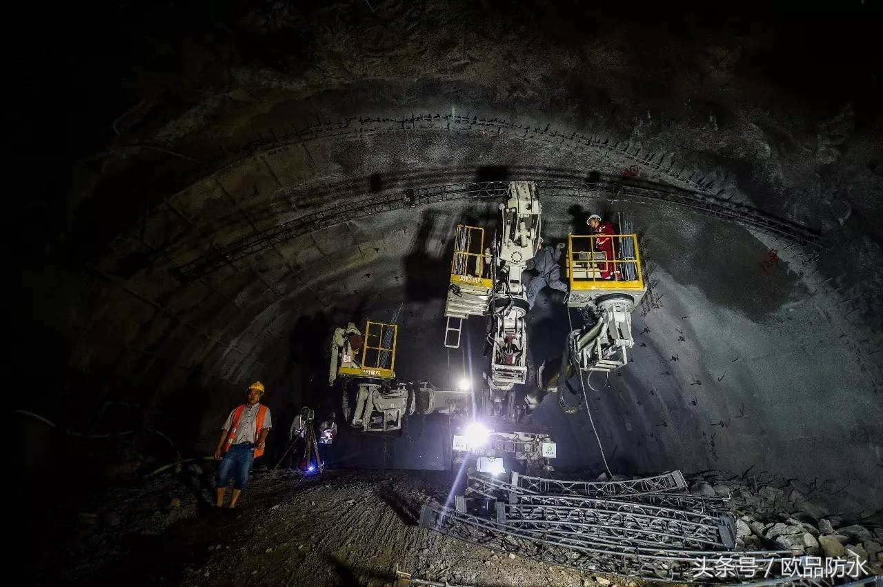 这座“地下迷宫”有6个足球场大！你想下来逛逛么