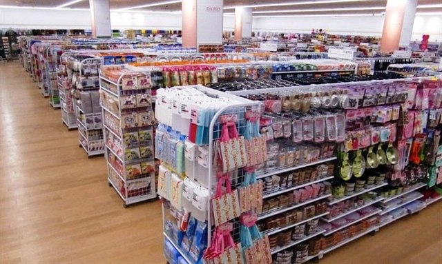 日本百元店折扣店开店规模和数量,日本品牌折扣店