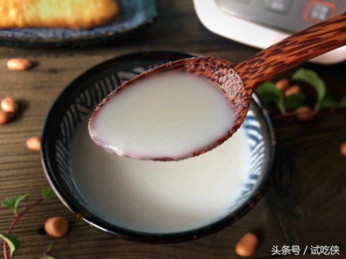 用花生打豆浆需要去皮吗,早餐花生豆浆