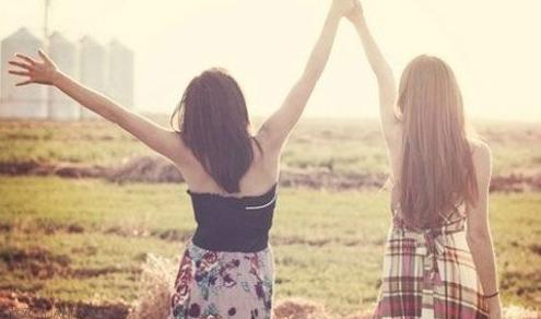 我把相亲对象推荐给了朋友,相亲对象介绍她闺蜜给我认识