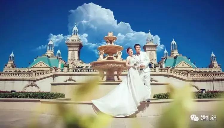 迎宾海报推荐什么风格,迎宾海报什么底色好看