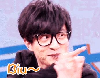 迎宾海报推荐什么风格,迎宾海报什么底色好看