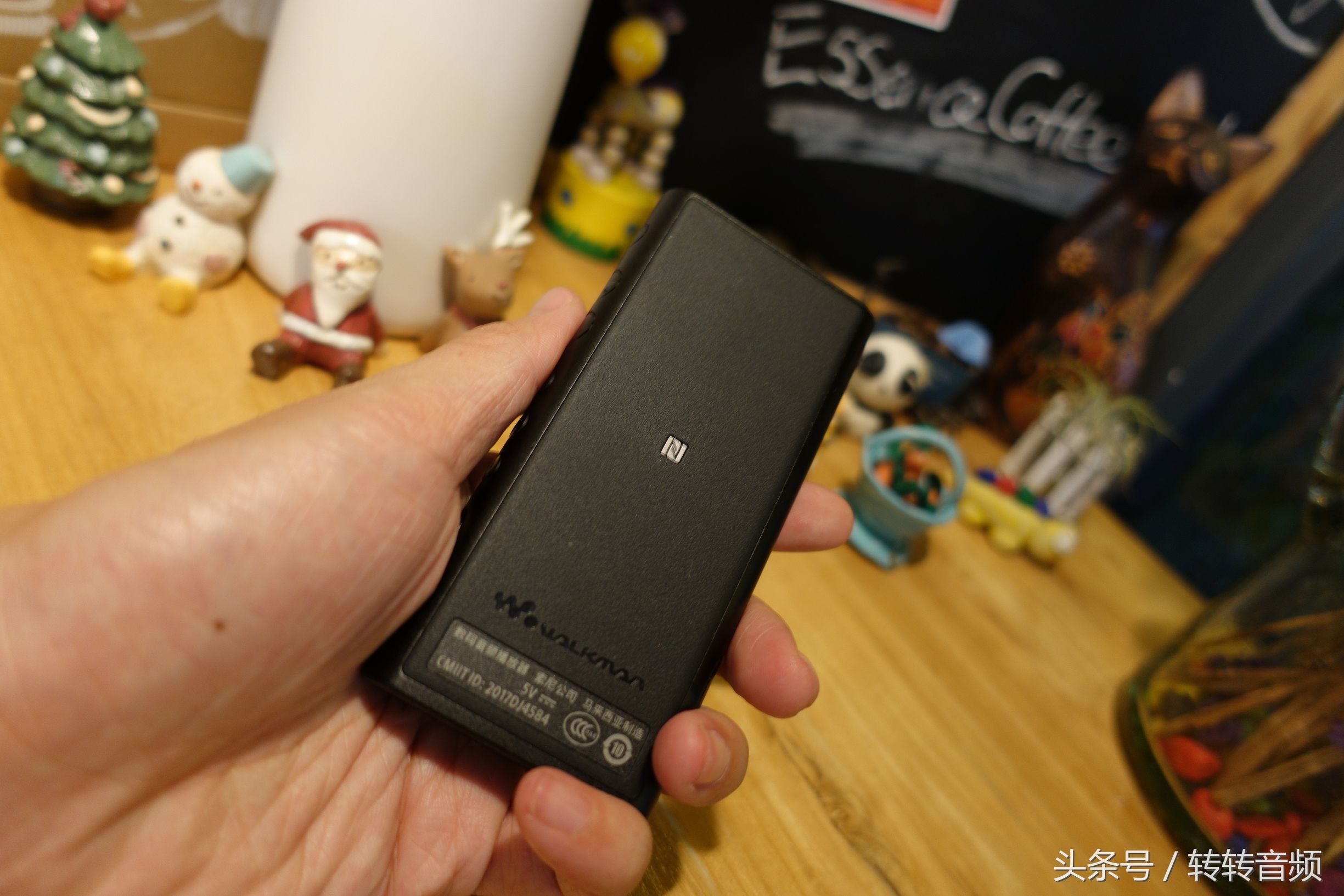 索尼zx300a测评多少钱,索尼zx300a还值得买吗