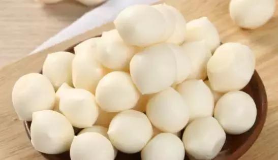 好吃的国产零食排行榜前十名,中国好吃的四大零食你吃过几种