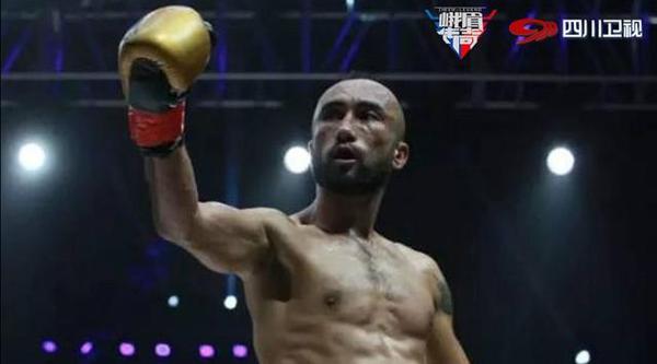 李小龙泰森播求谁厉害,泰森统治力