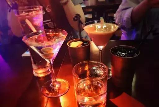 苏州没有夜晚,夜晚都在这些小酒馆里了