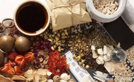 小腹坠痛是不是盆腔积液,下腹坠胀是不是卵巢癌