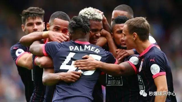 哈德斯菲尔德对西汉姆联,西汉姆联vs菲尔德