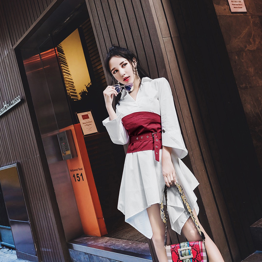 轻奢女人味连衣裙搭配,低调的时尚单品搭配连衣裙