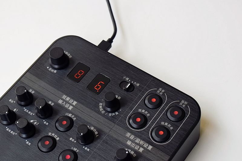 新一代网红直播K歌利器——创新SoundBLASTERK3体验